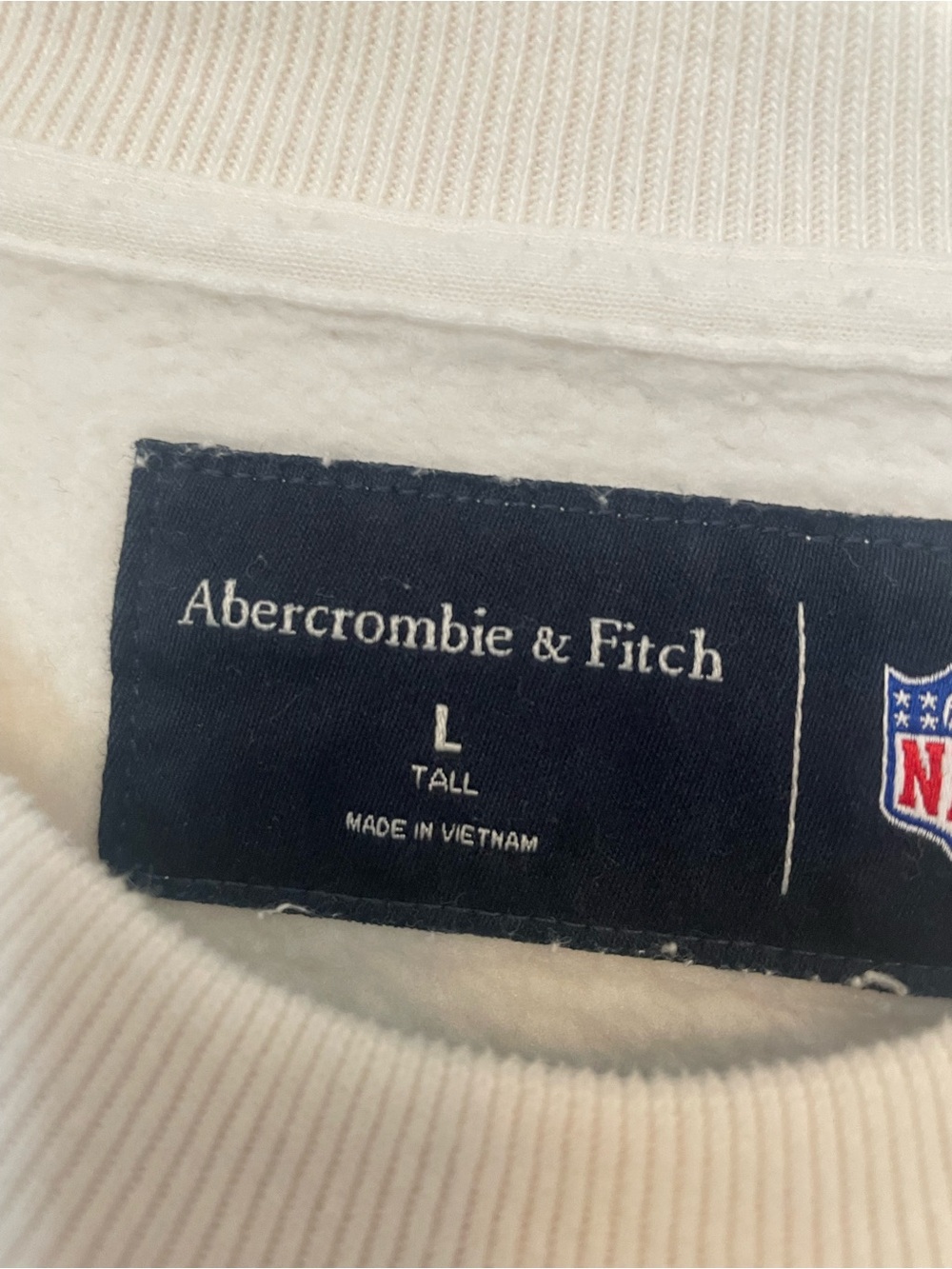 Abercrombie & Fitch Indianapolis Colts Crewneck - Picture 5 of 5